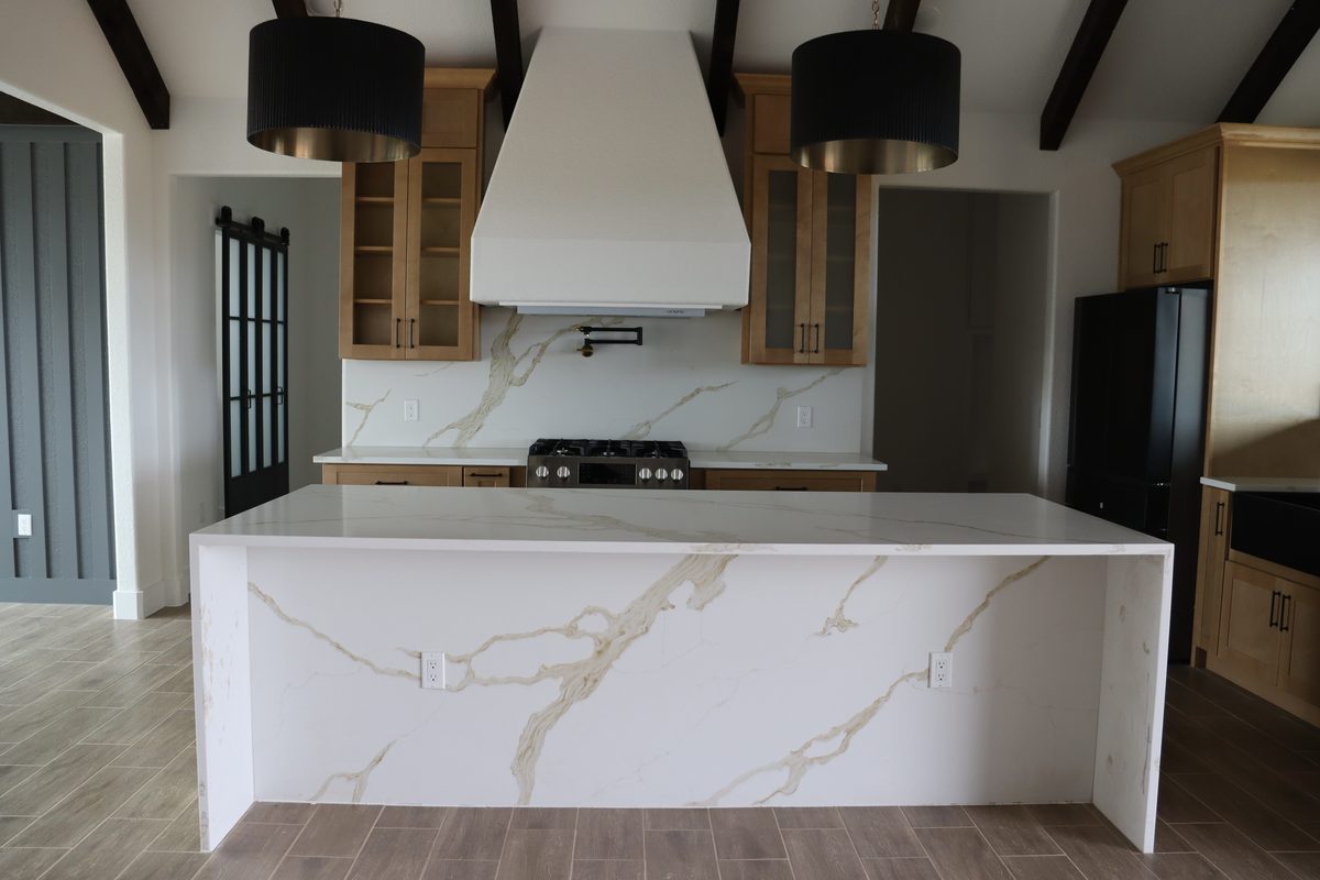Oak kitchen with Calacatta waterfall island